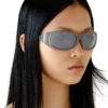 0dl3001 Größe 61 Sonnenbrille im Wrap-around-Stil 0dl3001 Größe 61 Sonnenbrille im Wrap-around-Stil