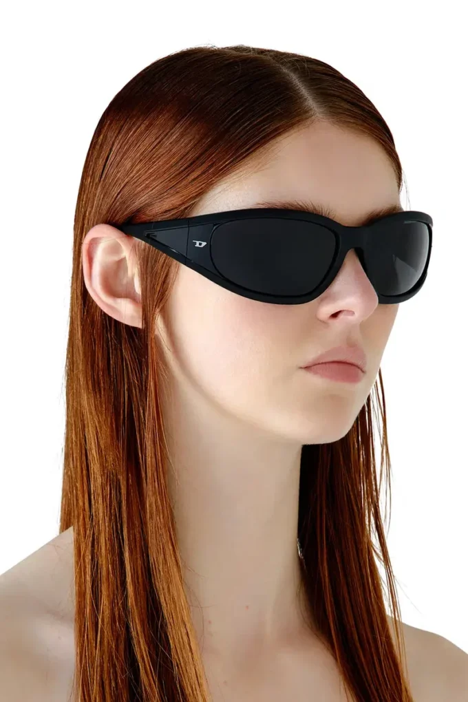 0dl3002 Rechteckige Sonnenbrille aus Acetat 0dl3002 Rechteckige Sonnenbrille aus Acetat