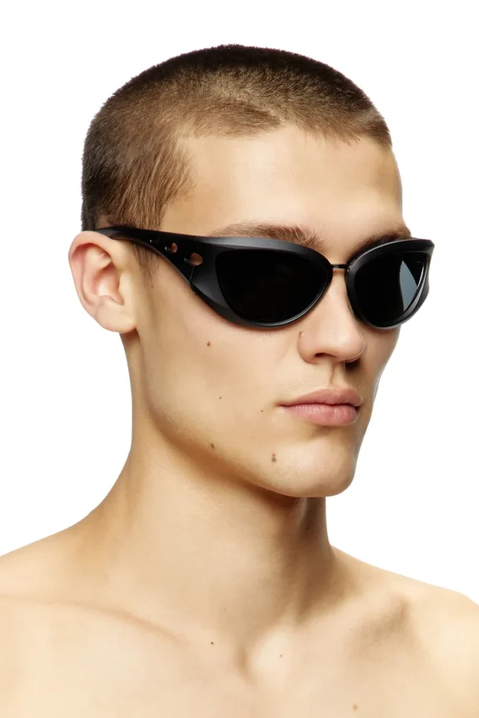0dl3007u Sonnenbrille im Cat-Eye-Stil 0dl3007u Sonnenbrille im Cat-Eye-Stil