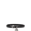b-charm-loop 1,4 cm breiter Nappaledergürtel mit Logo-Anhängern