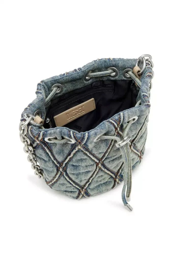charm-d bucket s Charm-D S-Mini-Beuteltasche aus gestepptem Denim mit Argyle-Muster