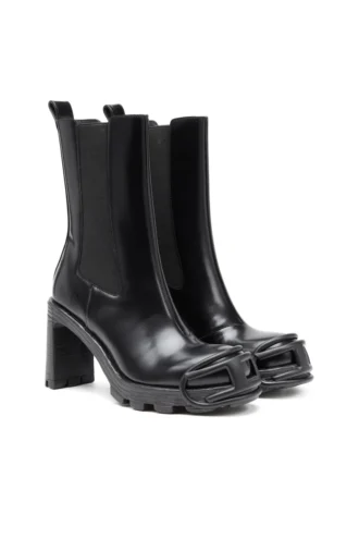 d-hammer ch w D-Hammer-Stiefel mit hohem Absatz und ovaler D-Plakette