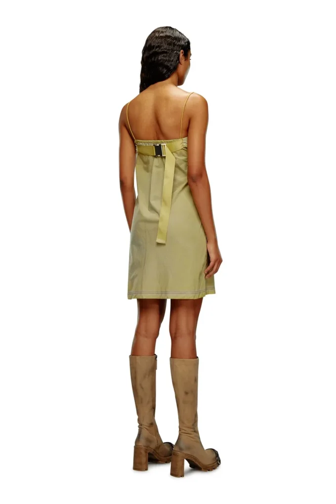 d-ouchy Kurzes Utility-Kleid mit Verwascheneffekten