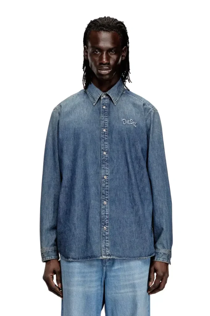 d-simply-s15 Jeanshemd mit Stickerei auf der Rückseite d-simply-s15 Jeanshemd mit Stickerei auf der Rückseite
