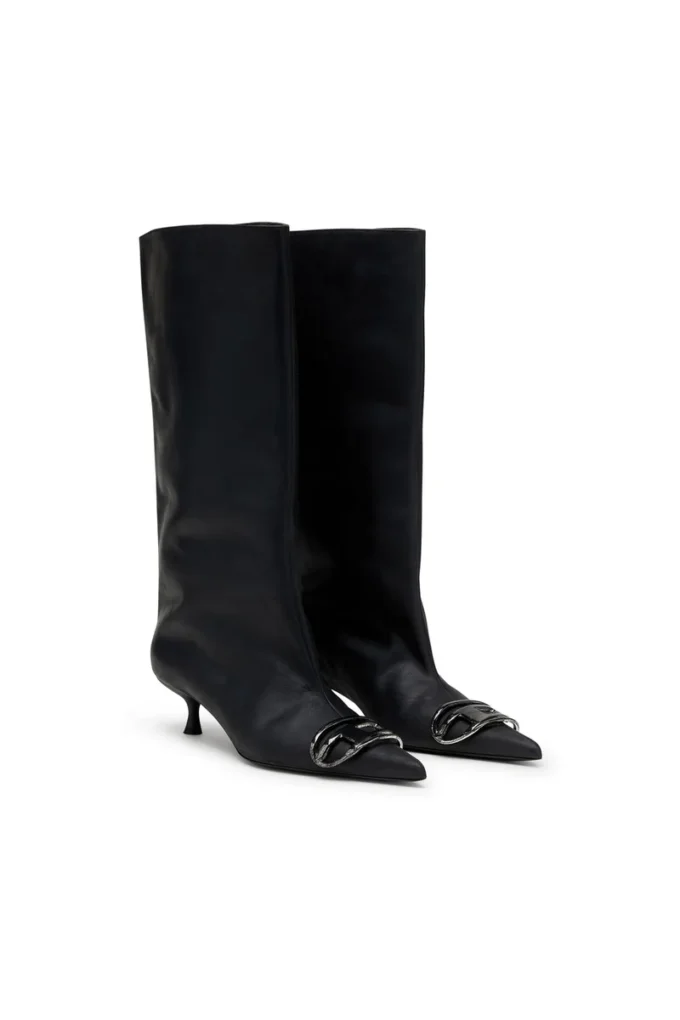 d-venus 40 kb tube D-Venus-Kniehohe Stiefel aus geöltem Leder d-venus 40 kb tube D-Venus-Kniehohe Stiefel aus geöltem Leder