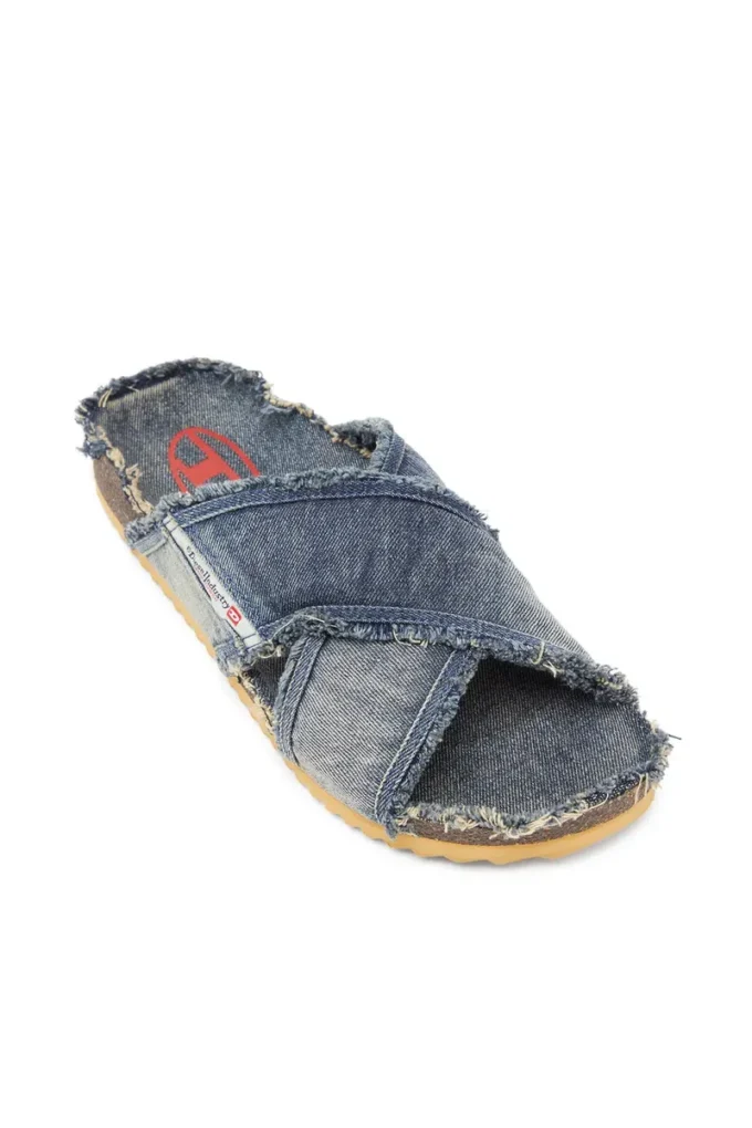 d-woodstock cross D-Woodstock-Crossover-Sandalen aus ausgefranstem Denim d-woodstock cross D-Woodstock-Crossover-Sandalen aus ausgefranstem Denim