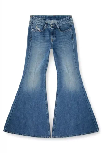 Flare-Jeans 1970 d-bleess 09m56 Nächstgelegenes Geschäft finden