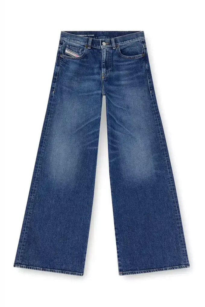 Flare-Jeans 1978 D-Akemi 09L21 Nächstgelegenes Geschäft finden Flare-Jeans 1978 D-Akemi 09L21 Nächstgelegenes Geschäft finden