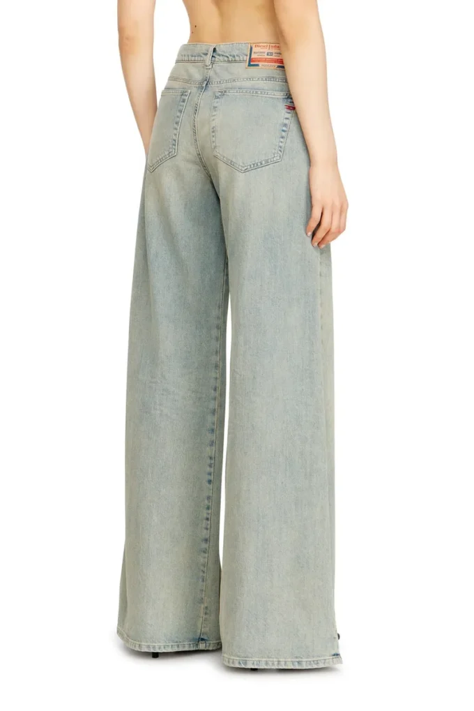Flare-Jeans 1978 D-Akemi 09N33 Nächstgelegenes Geschäft finden Flare-Jeans 1978 D-Akemi 09N33 Nächstgelegenes Geschäft finden