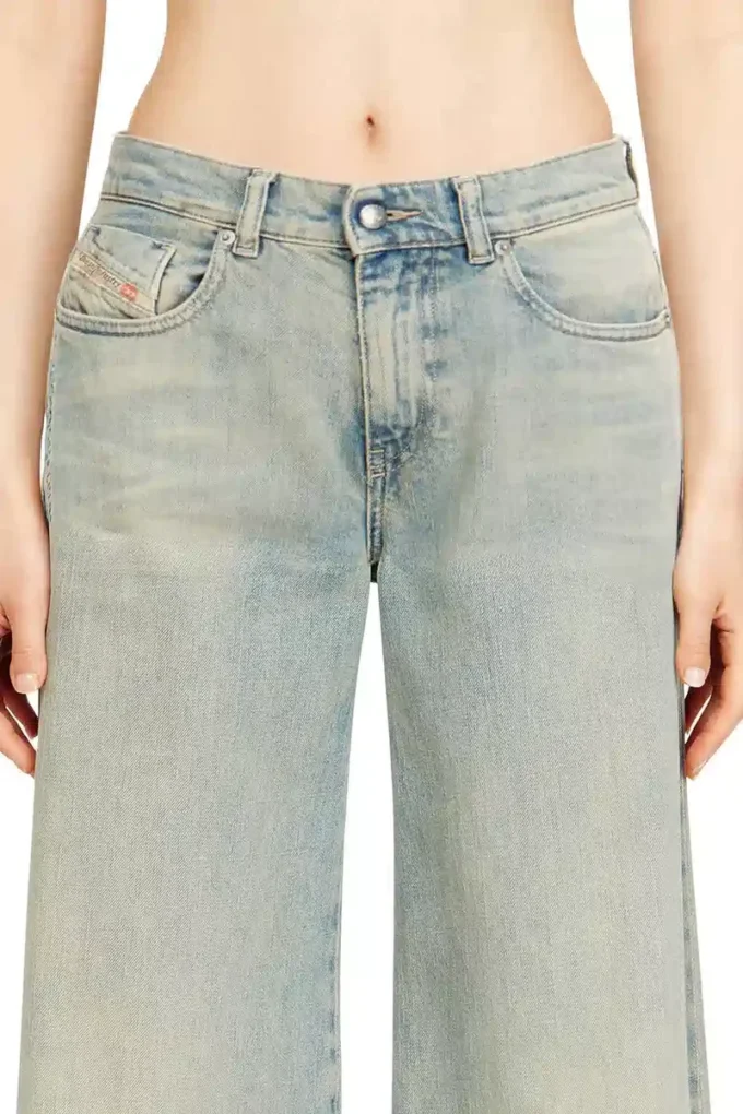 Flare-Jeans 1978 D-Akemi 09N33 Nächstgelegenes Geschäft finden Flare-Jeans 1978 D-Akemi 09N33 Nächstgelegenes Geschäft finden
