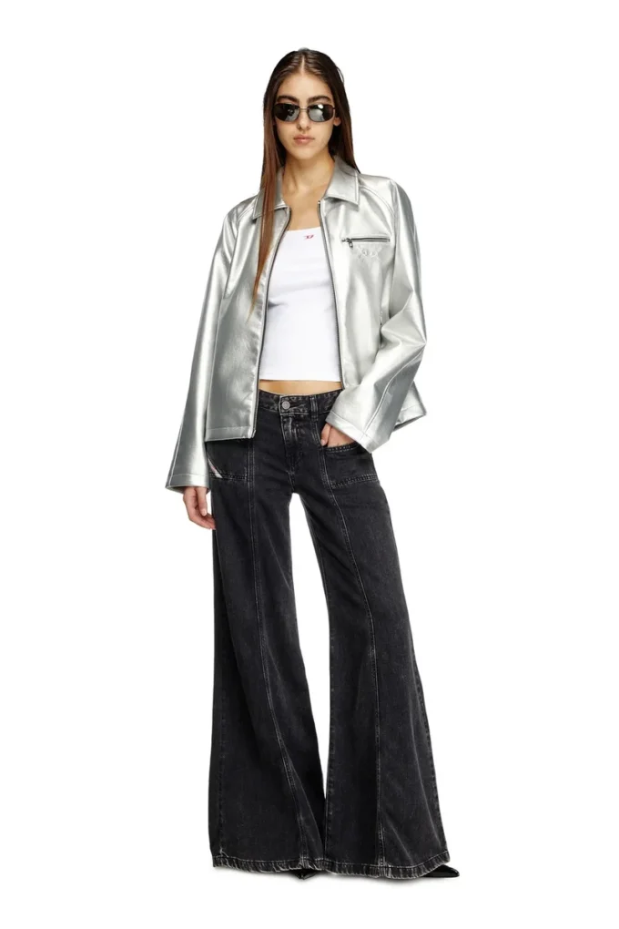 Flare-Jeans d-akii 068hn Nächstgelegenes Geschäft finden