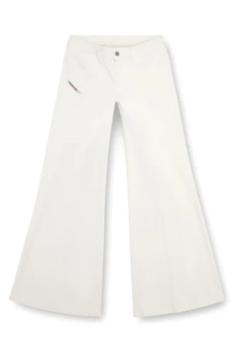 Flare-Jeans d-akii 09j68 Nächstgelegenes Geschäft finden