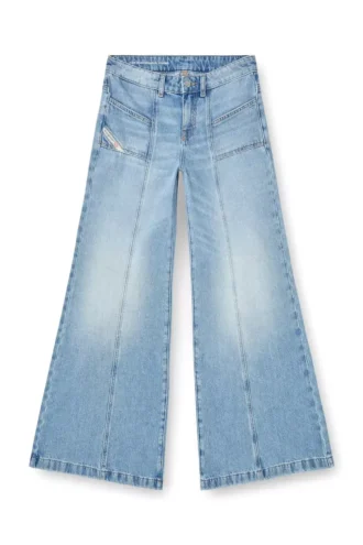 Flare-Jeans D-Akii 0clba Nächstgelegenes Geschäft finden