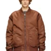 j-held Bomberjacke aus wattiertem Nylon mit ovalem D j-held Bomberjacke aus wattiertem Nylon mit ovalem D