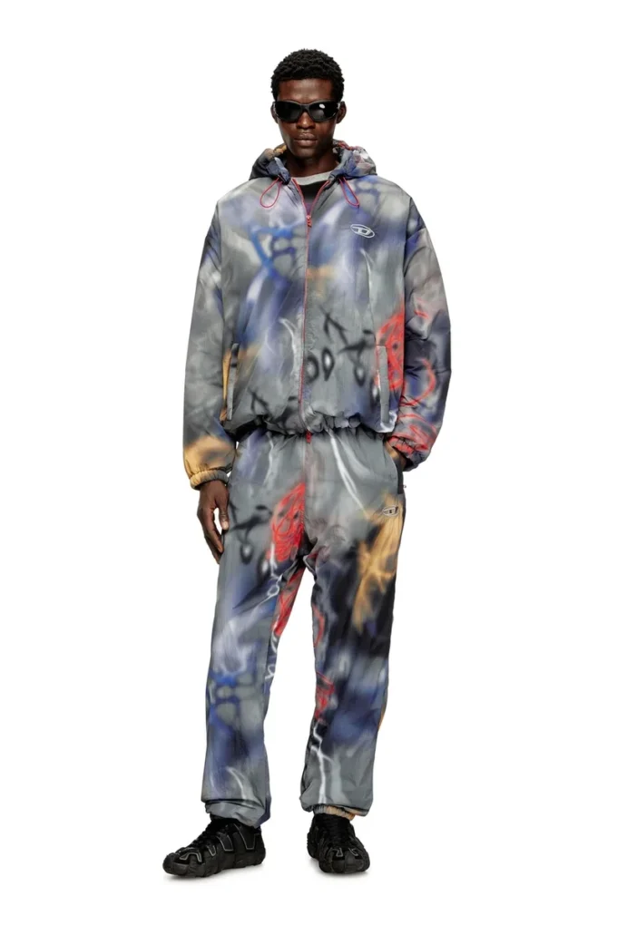 j-mirr Gesteppte Windjacke mit Graffiti-Print