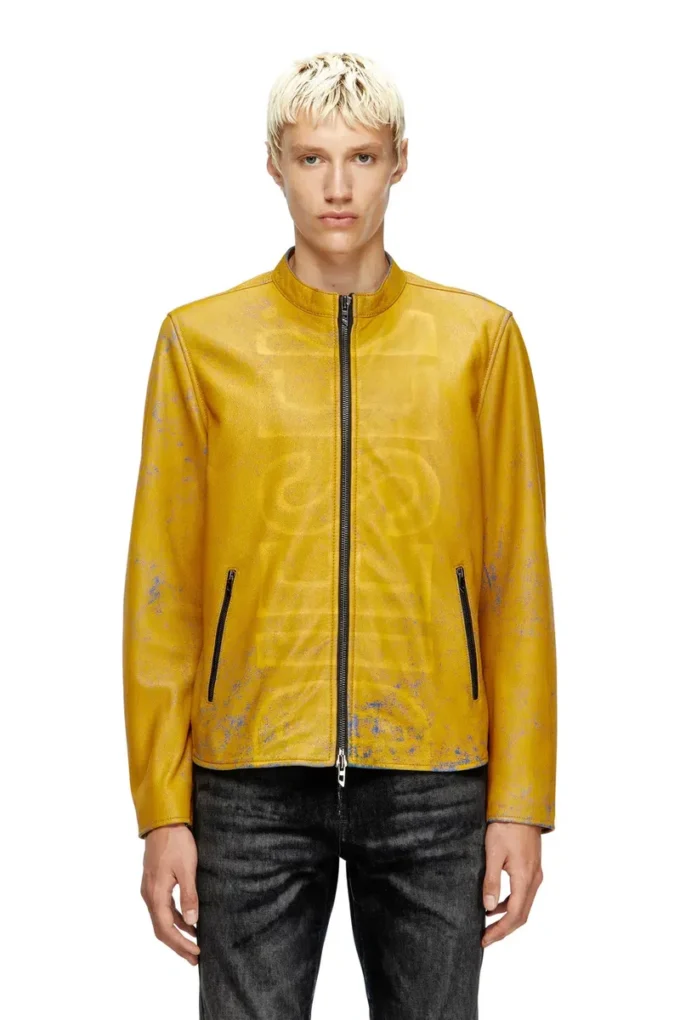 l-evert-a Bikerjacke aus behandeltem Leder mit verblasstem Logo