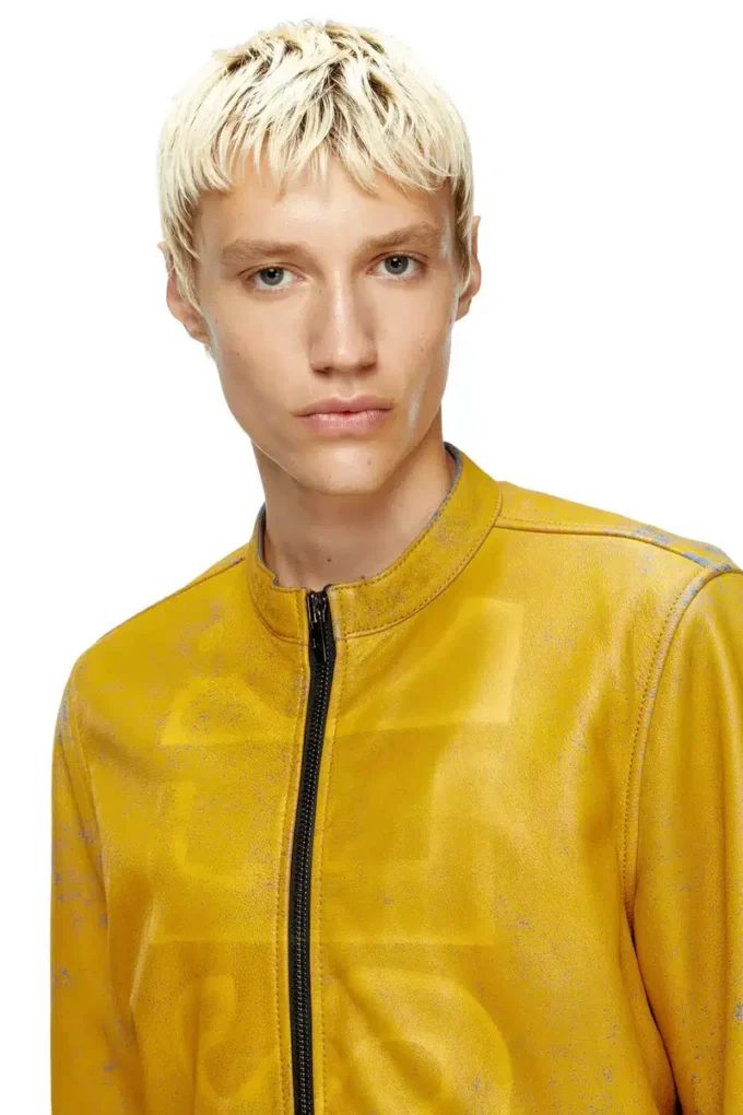 l-evert-a Bikerjacke aus behandeltem Leder mit verblasstem Logo