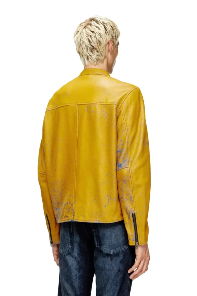 l-evert-a Bikerjacke aus behandeltem Leder mit verblasstem Logo