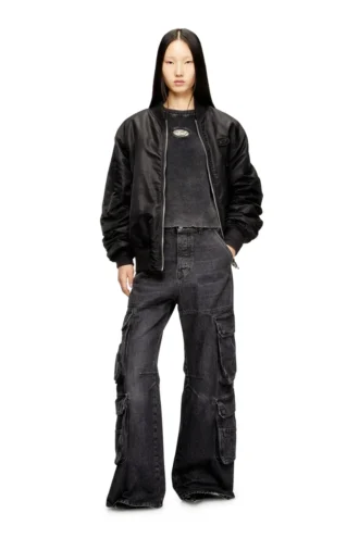 m-anchorex Cut-Out-Pullover mit Rippstrick und ovaler D-Plakette