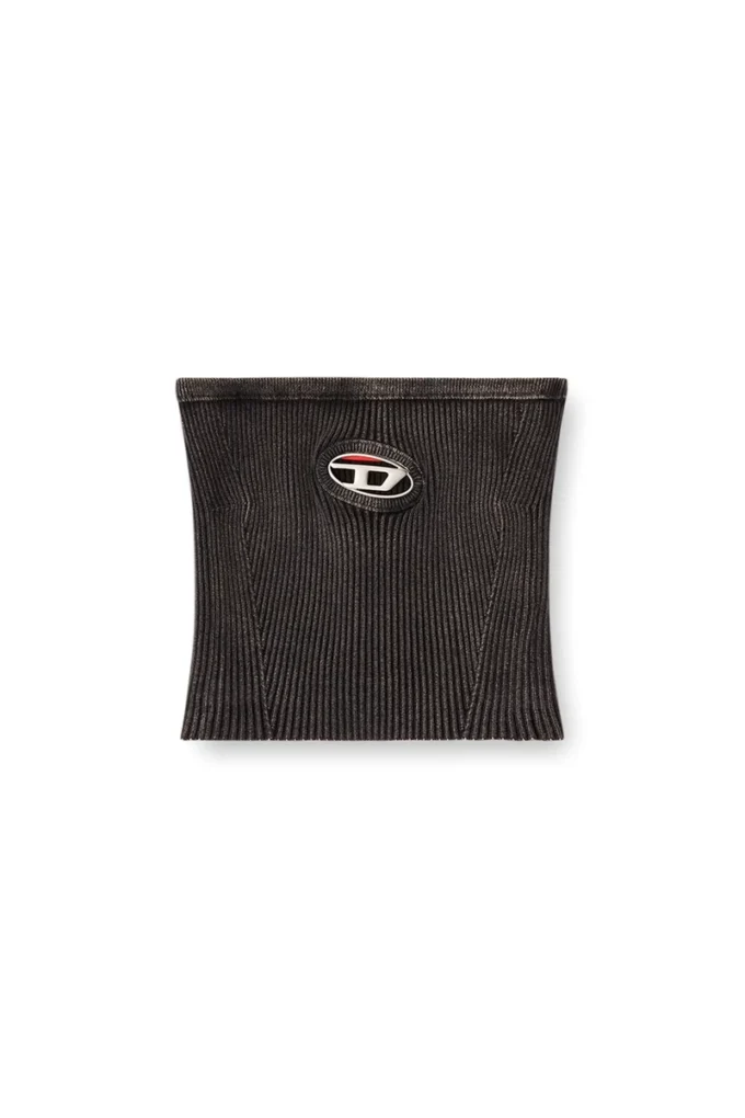 m-clarksvillex-c Strick-Top mit Cut-Out-Logo m-clarksvillex-c Strick-Top mit Cut-Out-Logo