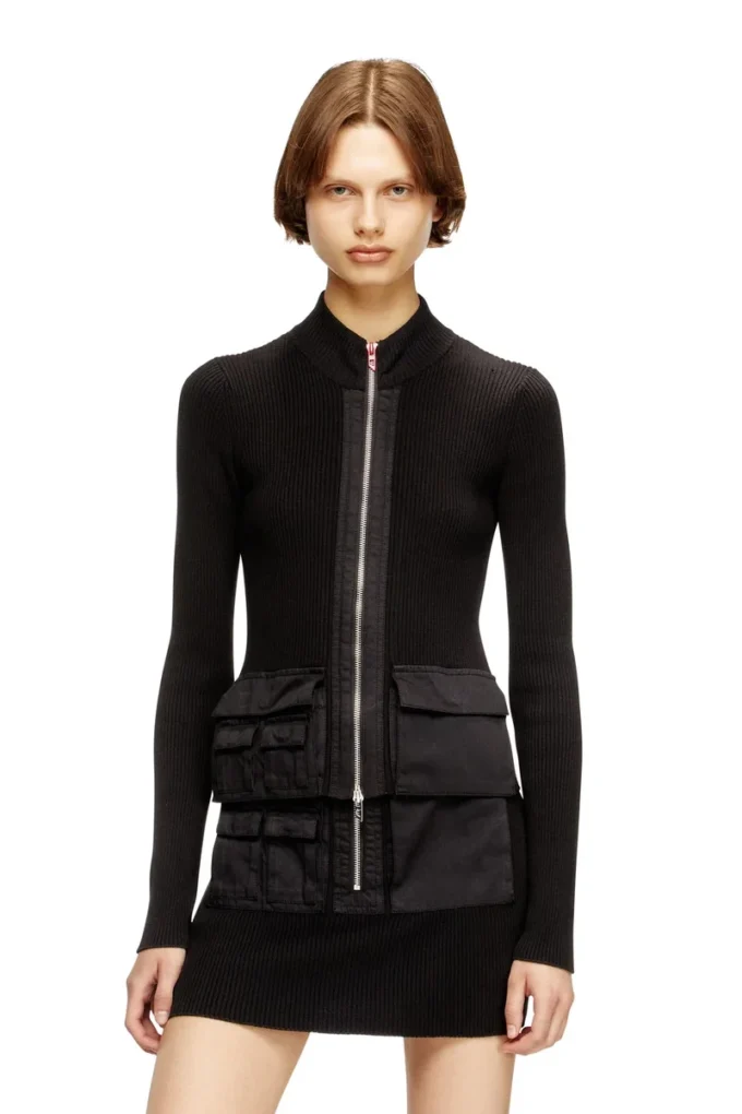 m-melissa Gerippte Strickjacke mit Cargotaschen