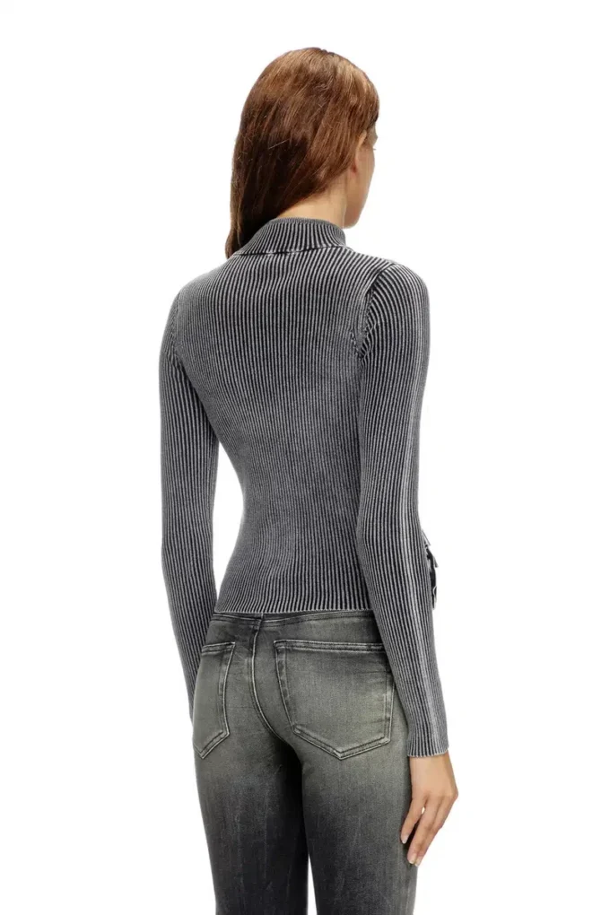 m-melissa Strickjacke mit Reißverschluss und Cargo-Taschen aus Denim