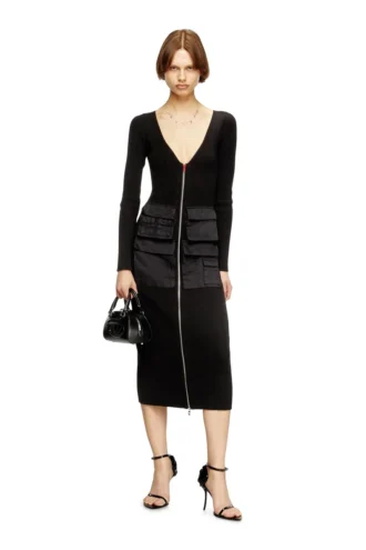 m-melti-ls Geripptes Midikleid mit Cargotaschen