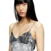 Mini-Kleid aus Nylon mit Heraldic-Print und d-Inlay