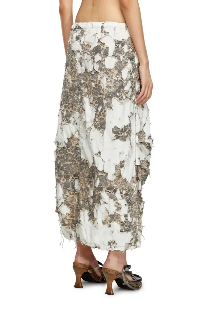 o-hockys Langer Rock mit Destroyed-Camo-Layer