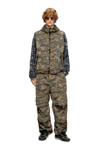 p-anic Cargohose aus Nylon mit Camouflage-Print