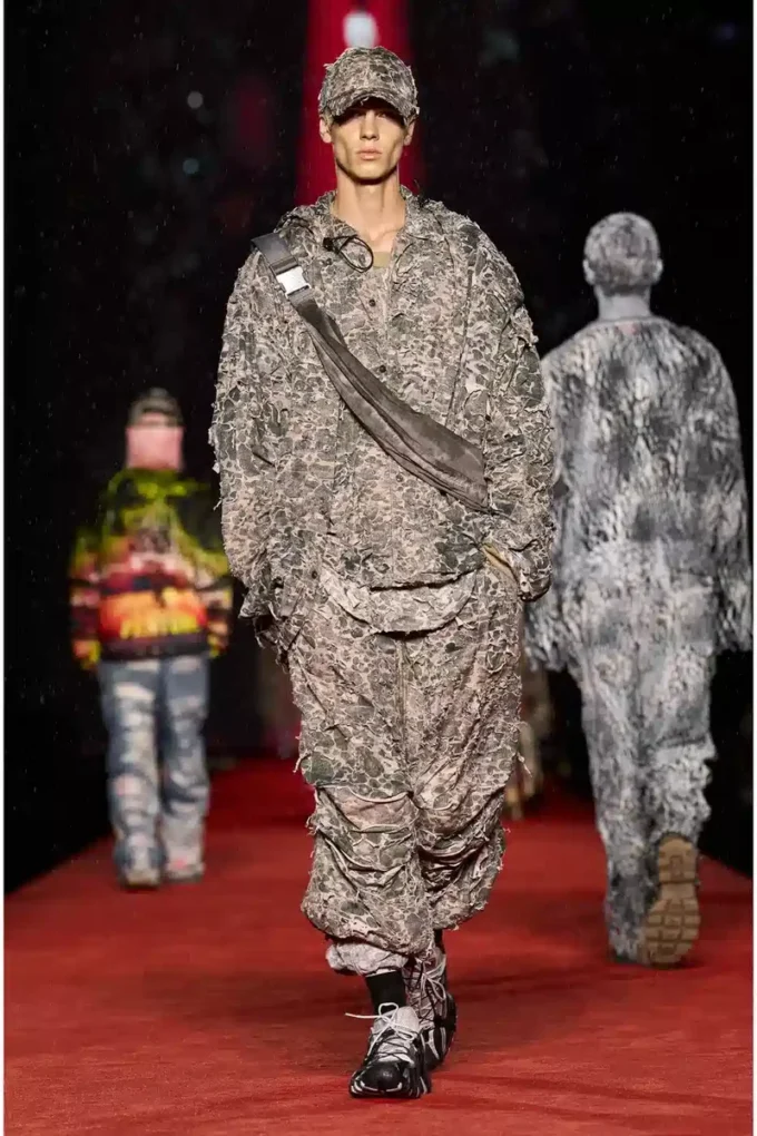 p-hokney Camo-Hose mit Destroyed-Effekt