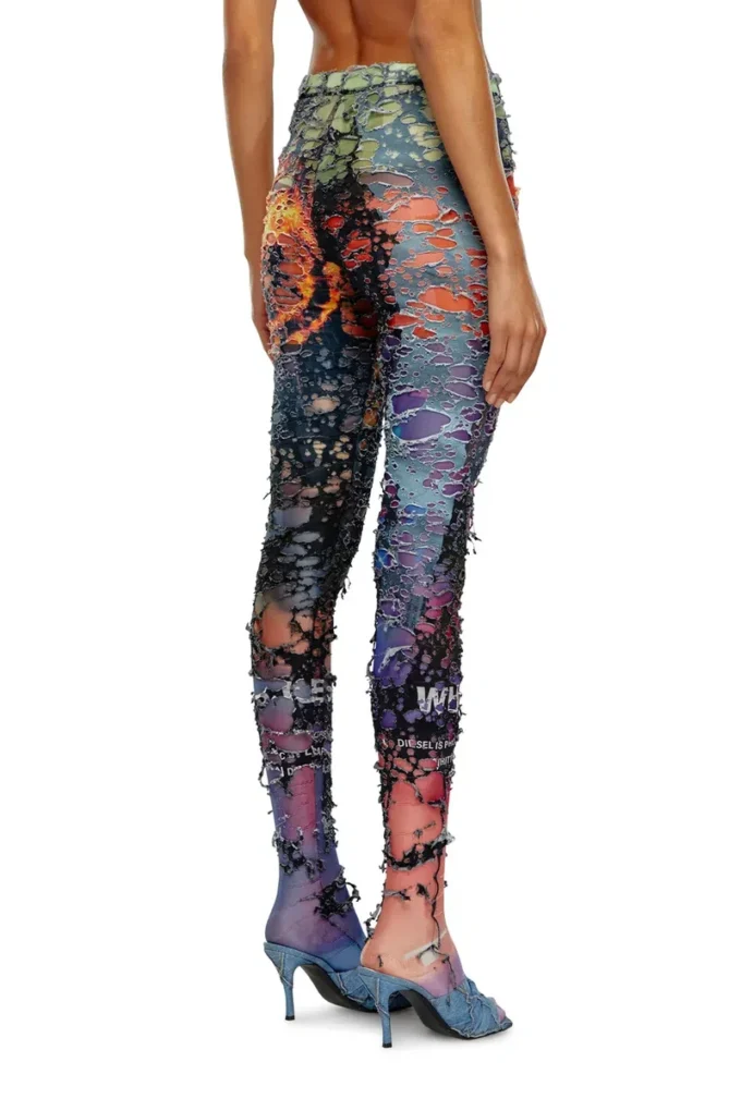 p-koll-dev Destroyed-Strumpfhose mit Kino-Prints p-koll-dev Destroyed-Strumpfhose mit Kino-Prints