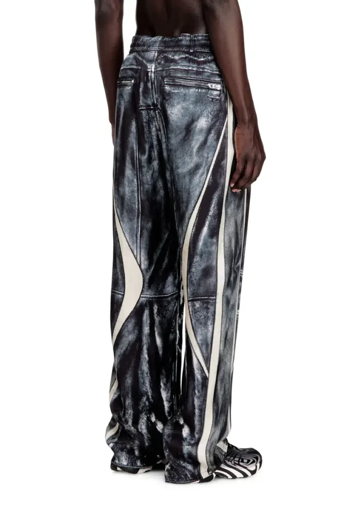 p-theck-bmcz Biker-Trompe-l’oeil-Satin-Jogginghose p-theck-bmcz Biker-Trompe-l’oeil-Satin-Jogginghose