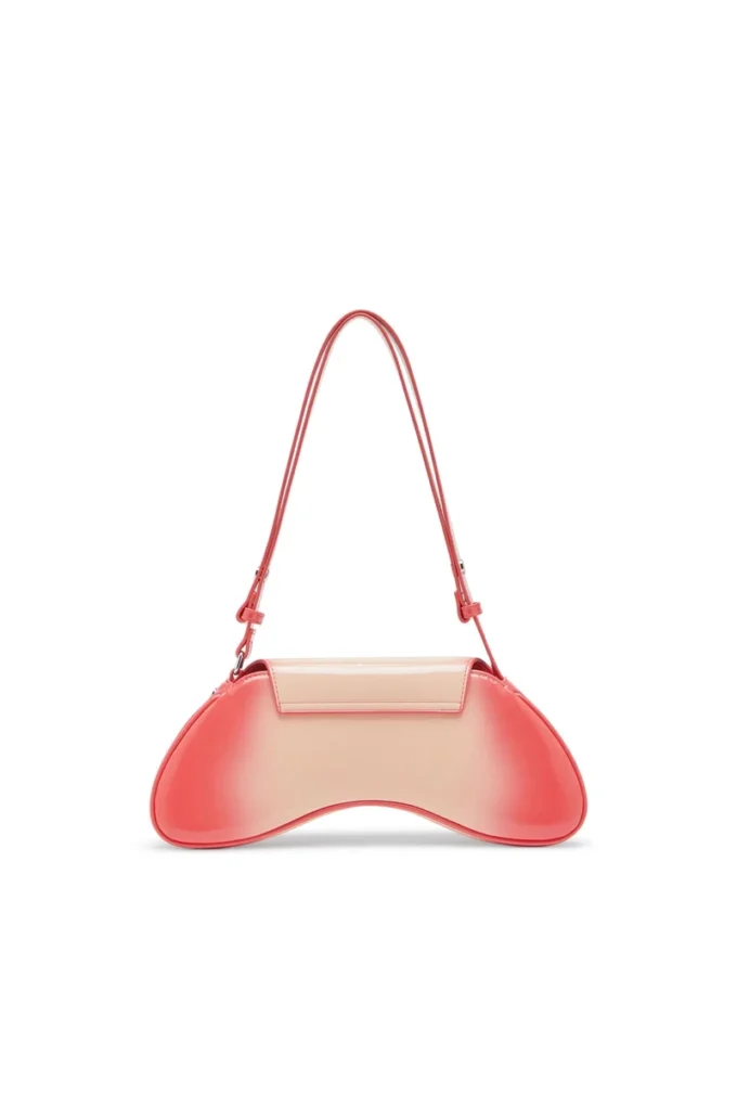 play crossbody Play-Umhängetasche aus bedrucktem, glänzendem PU play crossbody Play-Umhängetasche aus bedrucktem, glänzendem PU