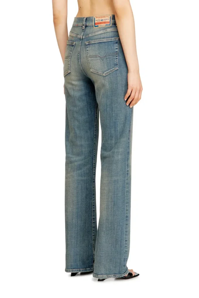 Regular Jeans 1971 D-Sent 09N32 Nächstgelegenes Geschäft finden