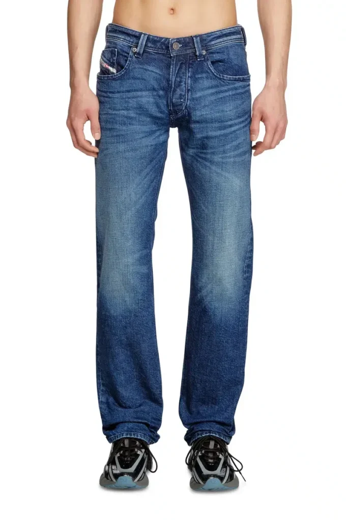 Regular Jeans 1985 Larkee 09l51 Nächstgelegenes Geschäft finden