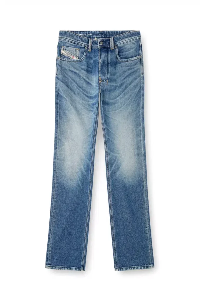 Regular Jeans 1985 Larkee 09m12 Nächstgelegenes Geschäft finden
