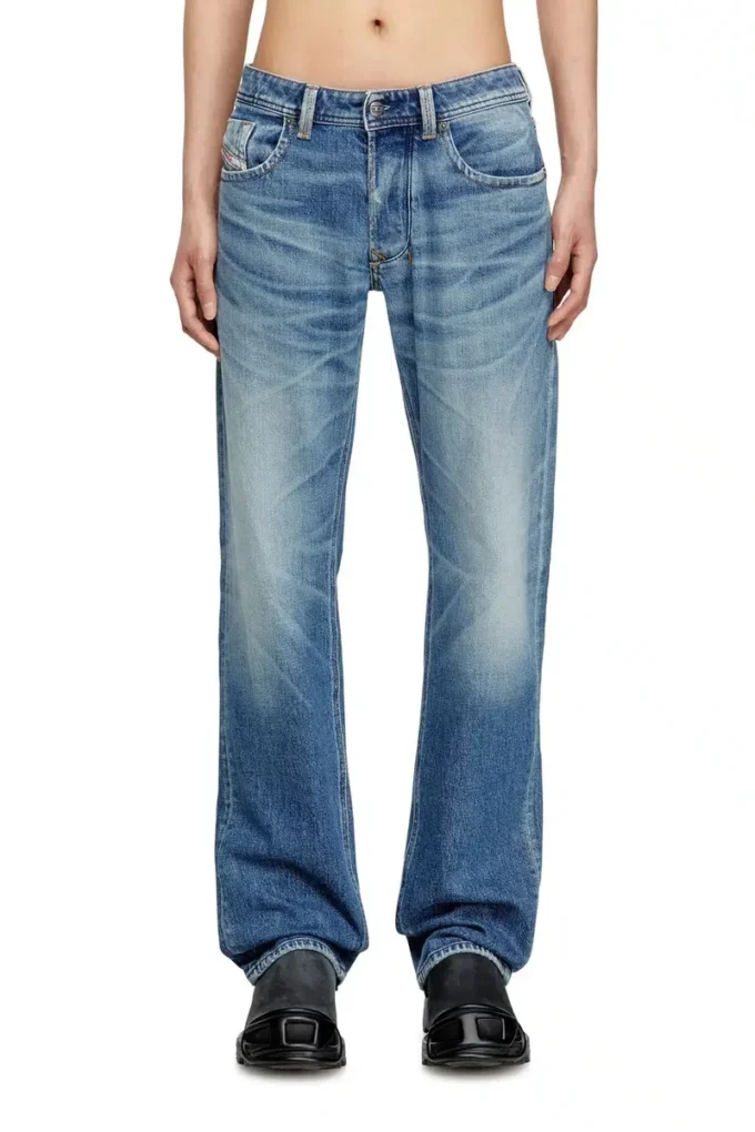 Regular Jeans 1985 Larkee 09m12 Nächstgelegenes Geschäft finden