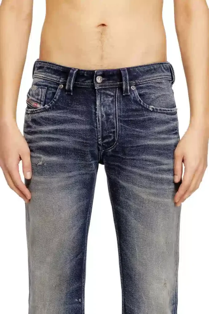 Regular-Jeans 1985 Larkee 09n57 Nächstgelegenes Geschäft finden