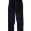 Regular Jeans 1988 D-Ark 09M69 Nächstgelegenes Geschäft finden