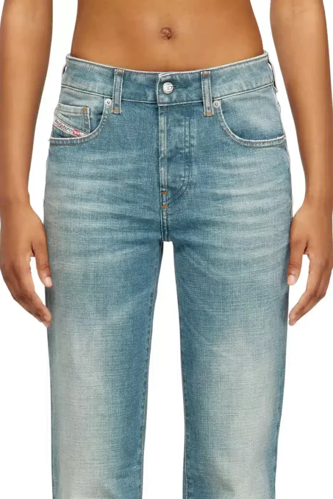 Regular-Jeans 1989 D-Mine 09M58 Nächstgelegenes Geschäft finden
