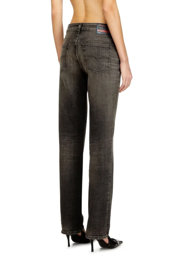 Regular Jeans 1989 D-Mine 09n58 Nächstgelegenes Geschäft finden