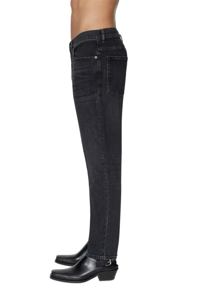 Regular Jeans 2005 d-fining 09b83 Nächstgelegenes Geschäft finden Regular Jeans 2005 d-fining 09b83 Nächstgelegenes Geschäft finden