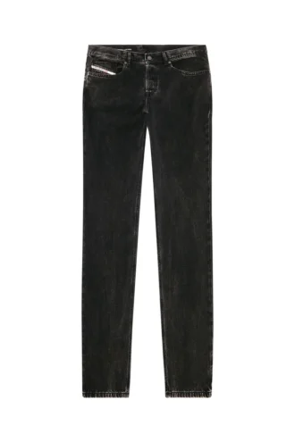 Regular Jeans 2023 d-finitive 068hn Nächstgelegenes Geschäft finden