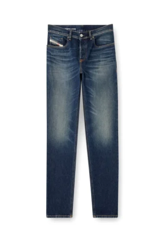 Regular Jeans 2023 D-Finitive 09m10 Nächstgelegenes Geschäft finden