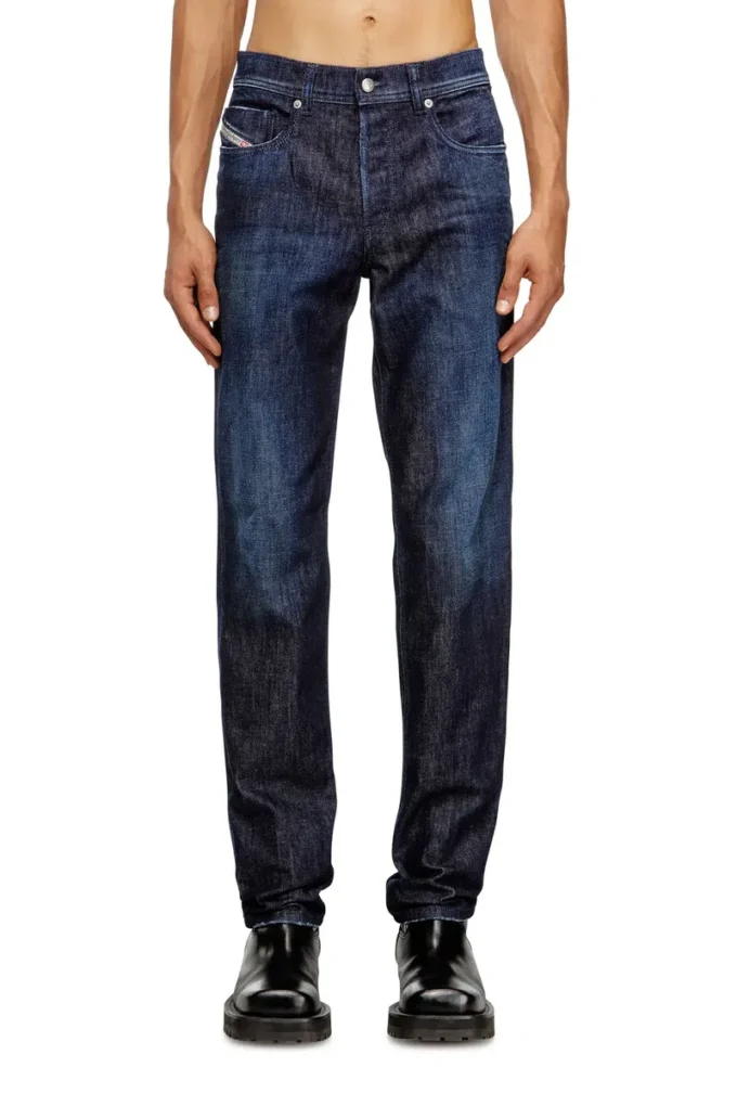 Regular Jeans 2023 d-finitive 09m19 Nächstgelegenes Geschäft finden