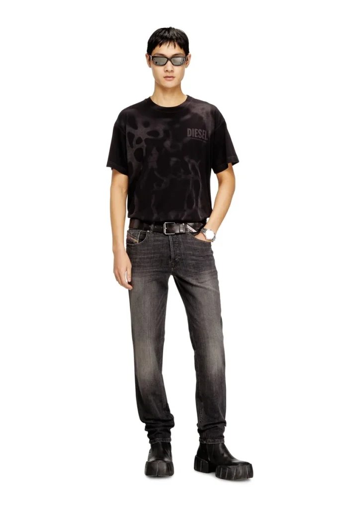 Regular Jeans 2023 d-finitive 0adbu Nächstgelegenes Geschäft finden