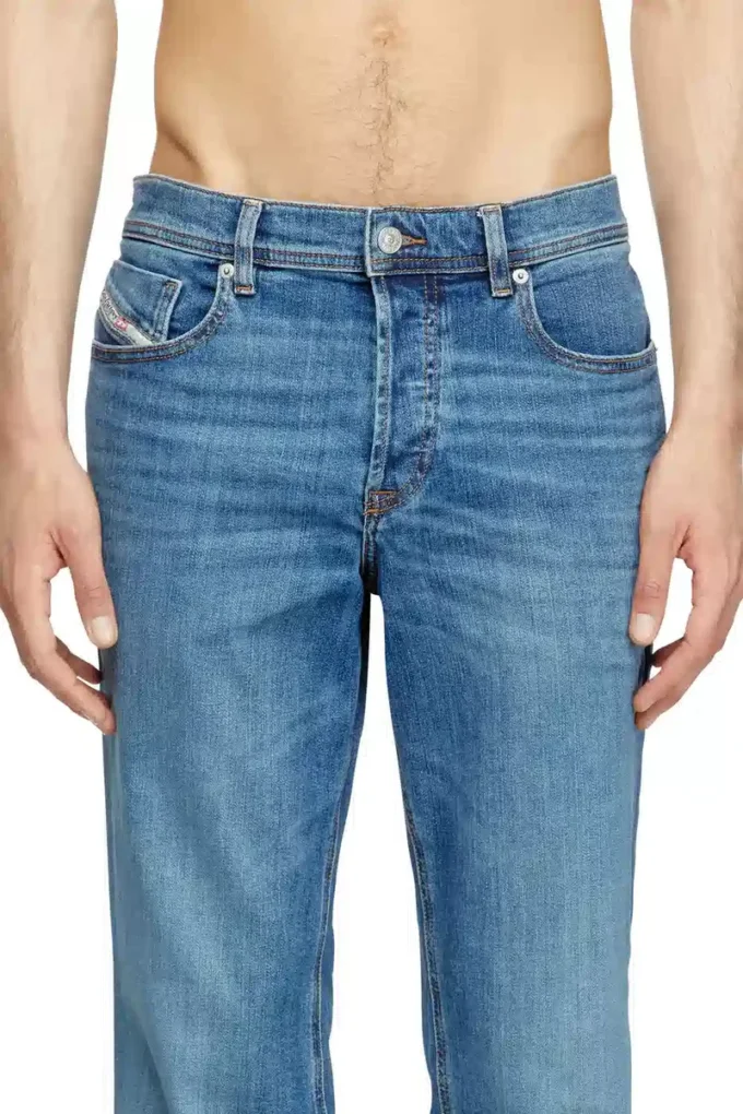 Regular Jeans 2023 d-finitive 0kial Nächstgelegenes Geschäft finden