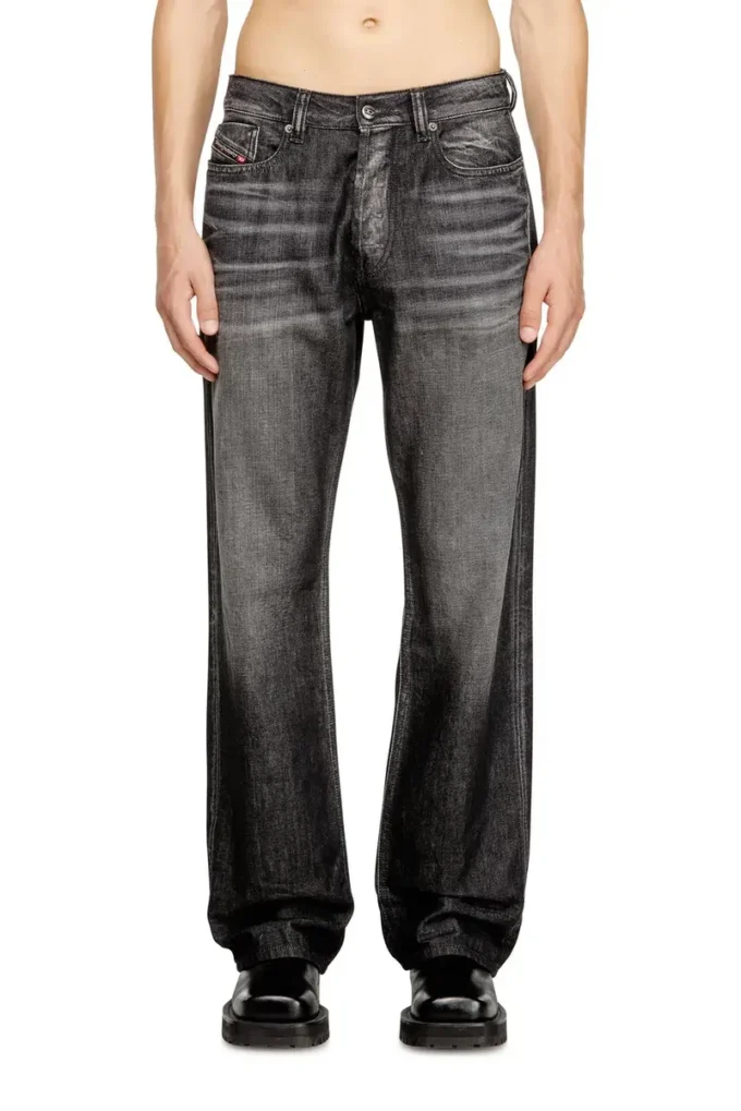 Relaxed Jeans 1980 D-Eeper 09M63 Nächstgelegenes Geschäft finden