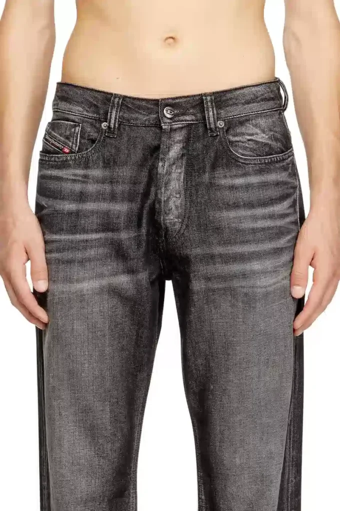Relaxed Jeans 1980 D-Eeper 09M63 Nächstgelegenes Geschäft finden
